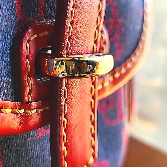 Dooney & Bourke - Denim saddle bag - Picture 9 of 17